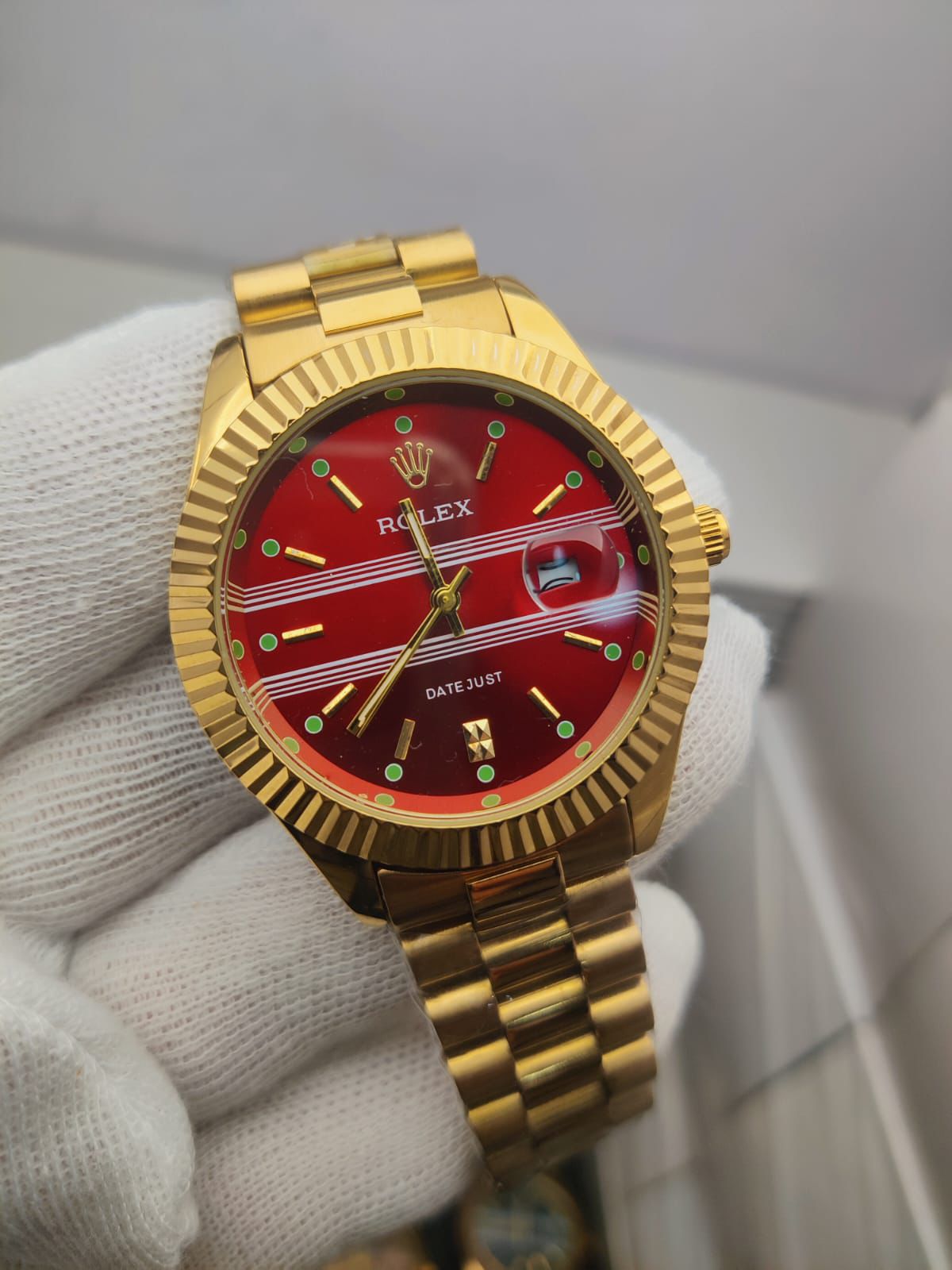 Rolex Datejust  –  Luxury Timepiece
