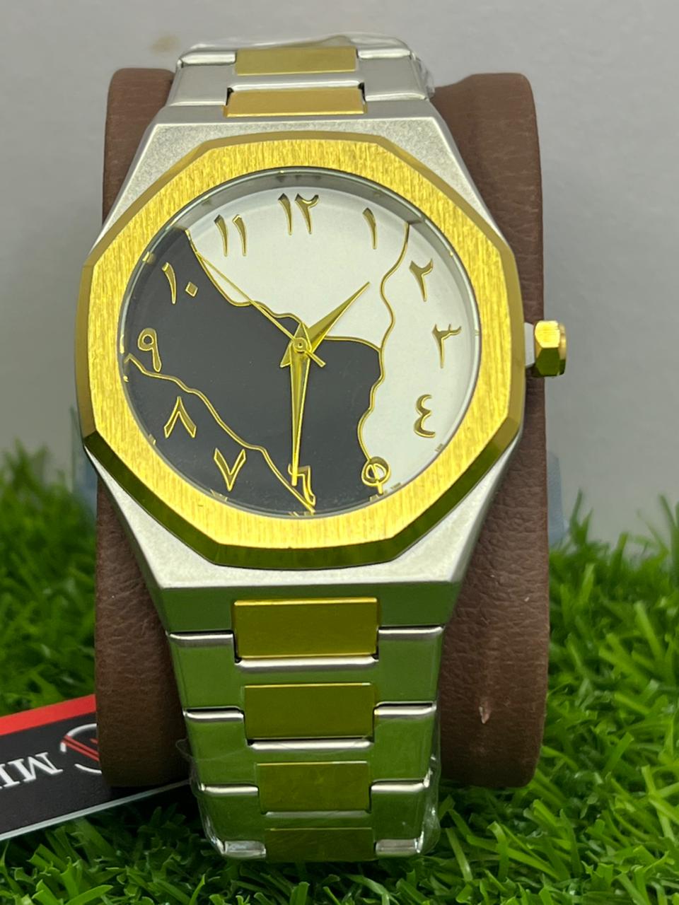 Luxury Arabic Dial Watch ⌚