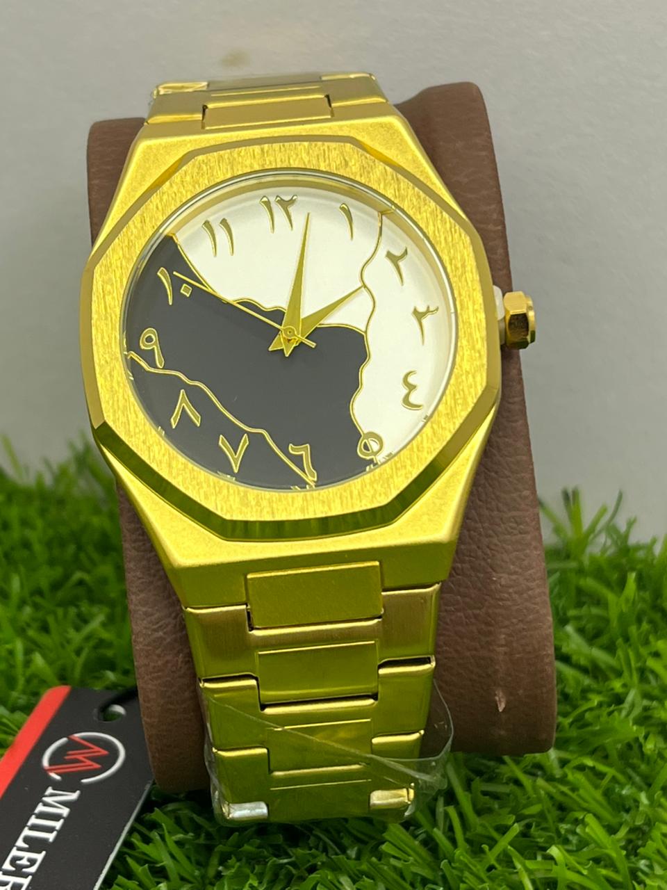 Luxury Arabic Dial Watch ⌚