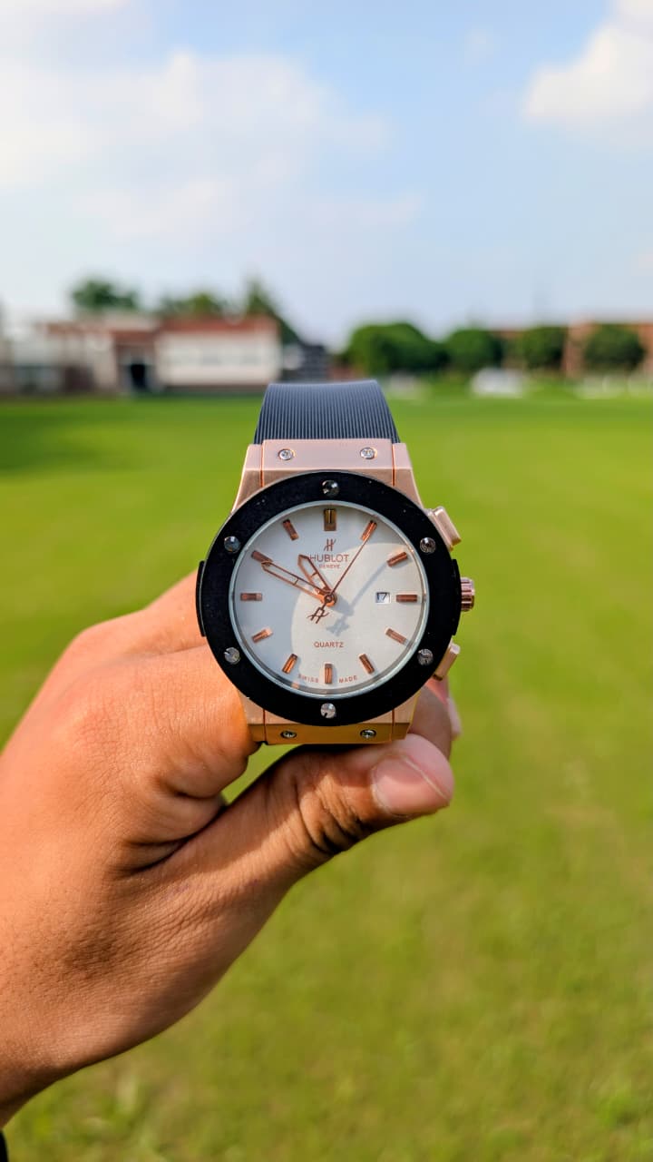 Hublot luxury watch with date and Master lock