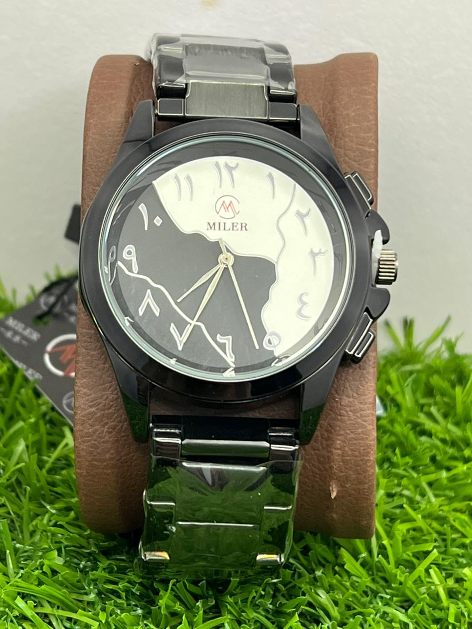 Luxury Arabic Dial Watch ⌚